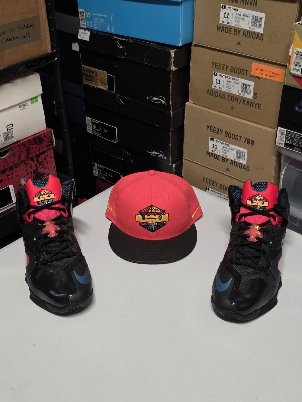 Nike LeBron 11 Elite ' "Black" -Hero Pack' Sz 11 W/ Matching Snapback